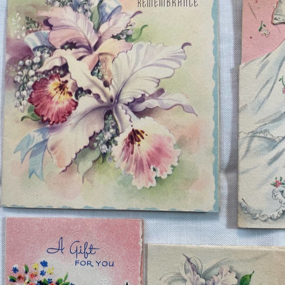 Lot of Kitsch Shower Cards and Wedding Cards - Picture 6 of 10